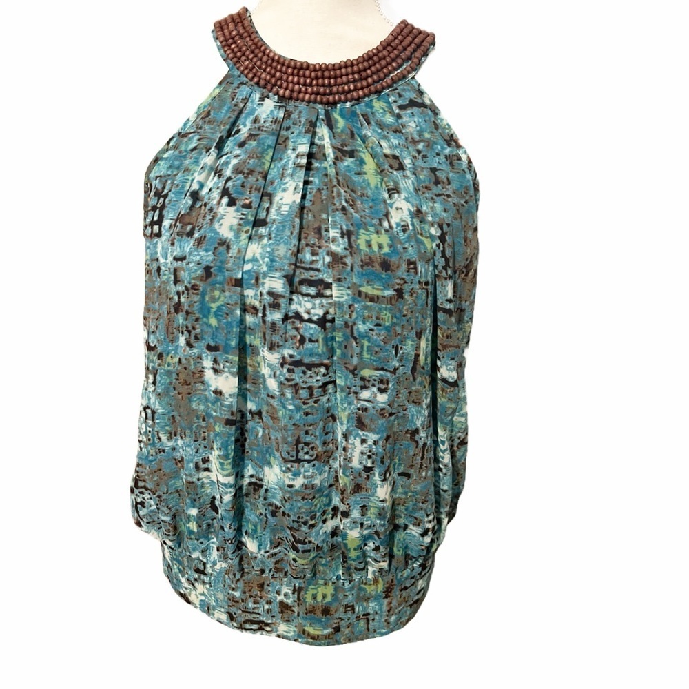 Adiva Blue and Brown Sleeveless Embellished Blouse